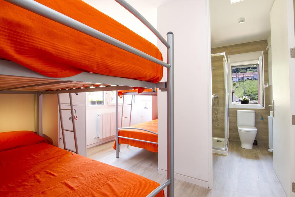 Bed 8-Bed Mixed Dormitory Room