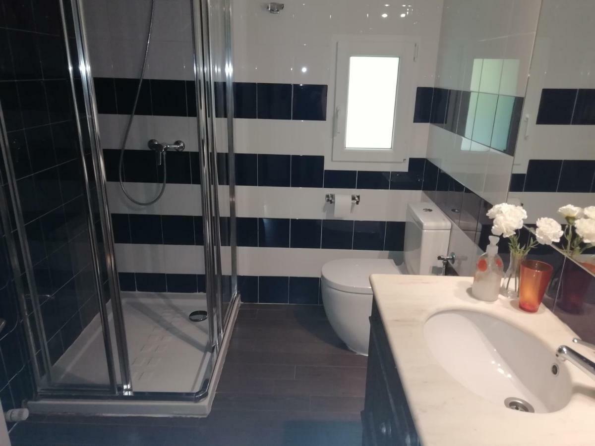 Standard Room Private Bathroom
